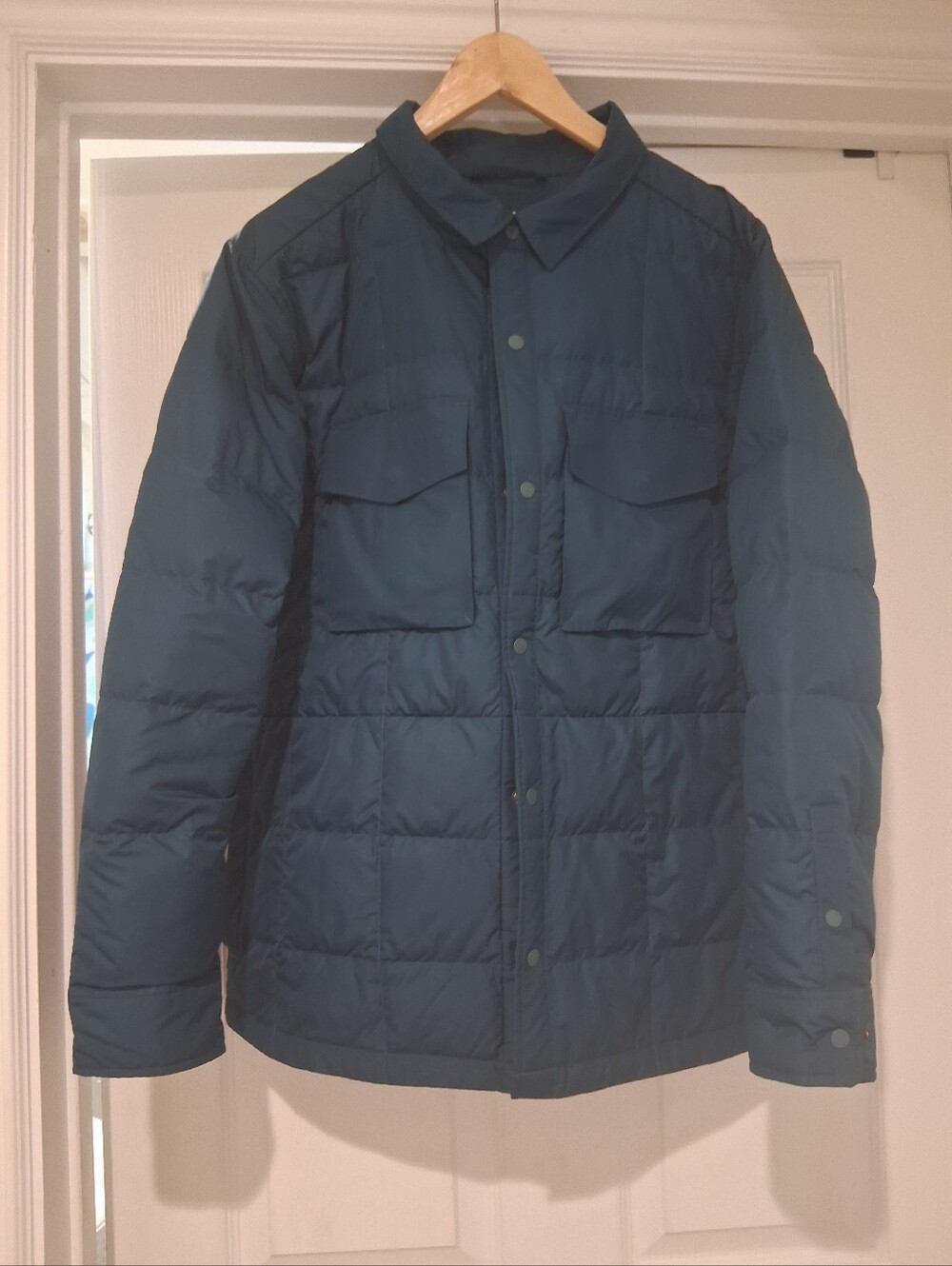 REI WINTER JACKET DOWN FEATHERS